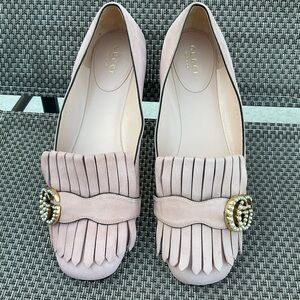 GUCCI Scamosciato Pearly GG Marmont Fringe Flats Crystal